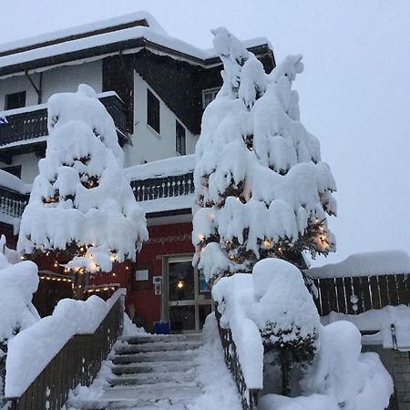 Albergo Trieste 탐브레 달파고 외부 사진