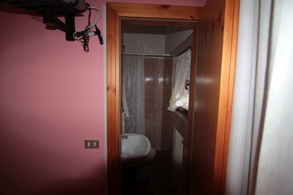 Albergo Trieste 탐브레 달파고 객실 사진