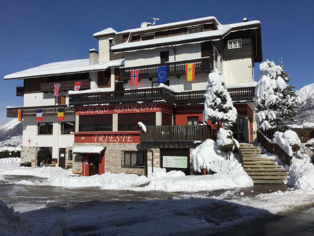 Albergo Trieste 탐브레 달파고 외부 사진
